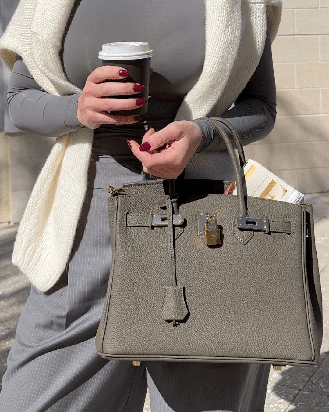 Astrid™ | Tidlös Elegans för Varje Tillfälle ✨